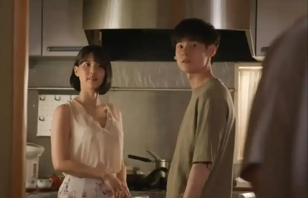 韩国电影《漂亮的女邻居5》HD高清未删减在线观看-满天星超清完整版-国语中字免费播放-飞牛影视2026热映